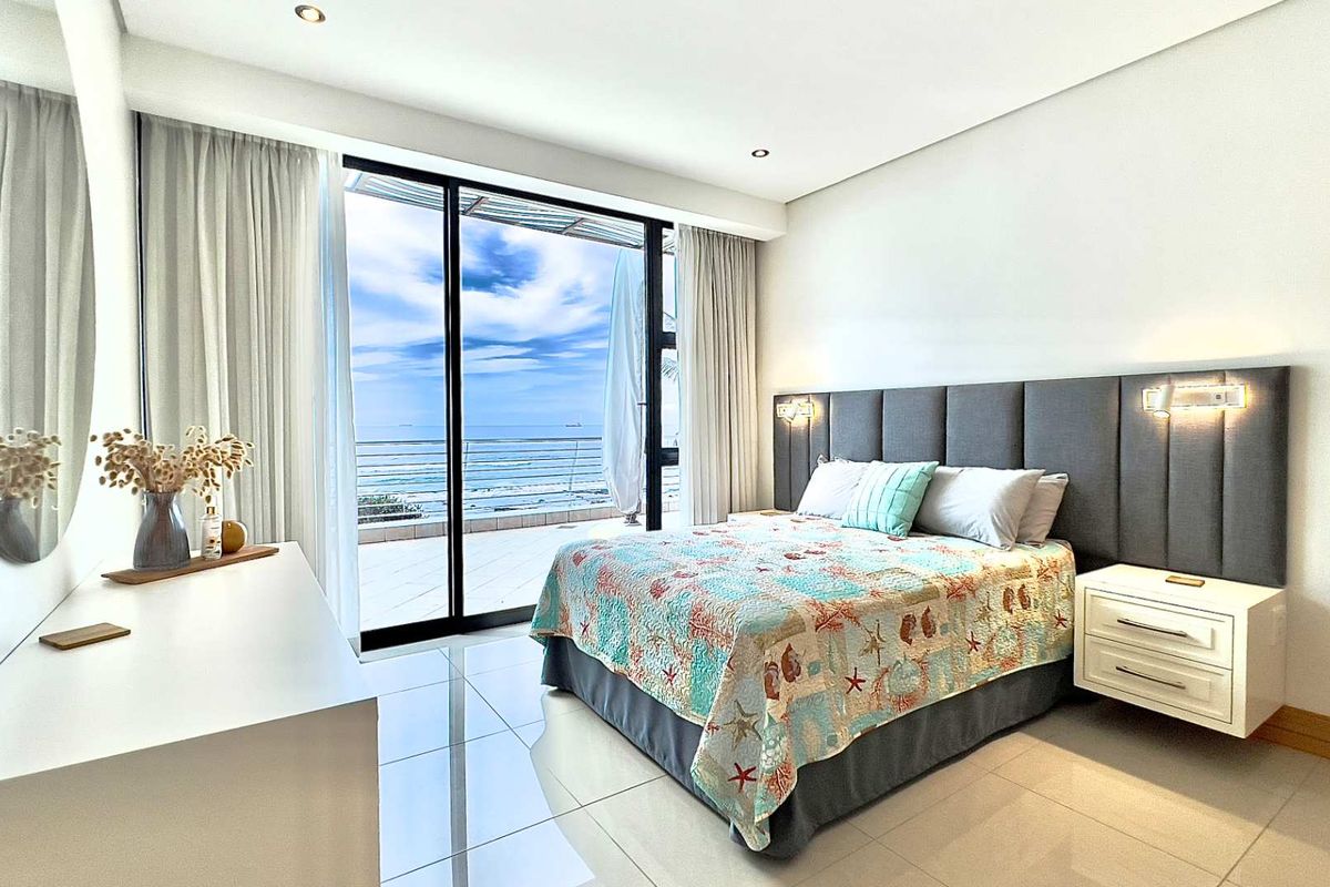 SEA-FACING 3 BEDROOM | 3.5 BATHROOM FURNISHED APARTMENT FOR SALE at The Pearls of Umhlanga®️ - Photo 3