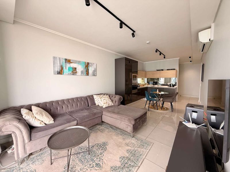 Fully furnished 2 bedroom apartment for sale at Ellipse. - Photo 3