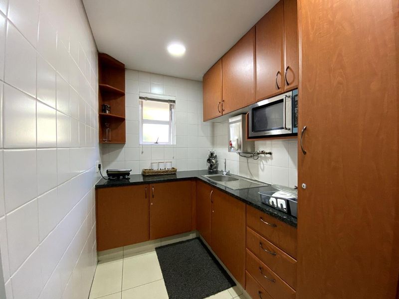 Spacious Commercial Office To Let  in Fourways – Waterford Office Park, Fourways - Photo 4