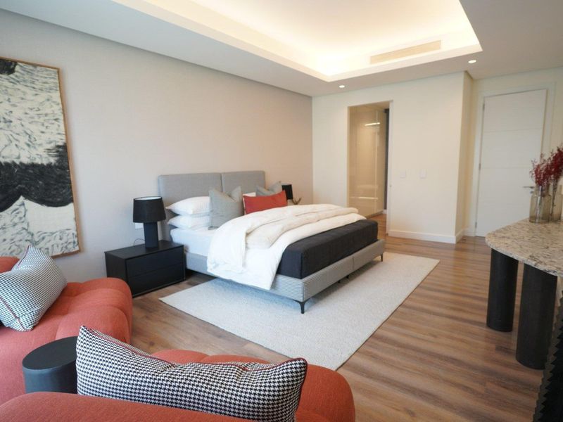 Indulge in Luxury - Photo 10