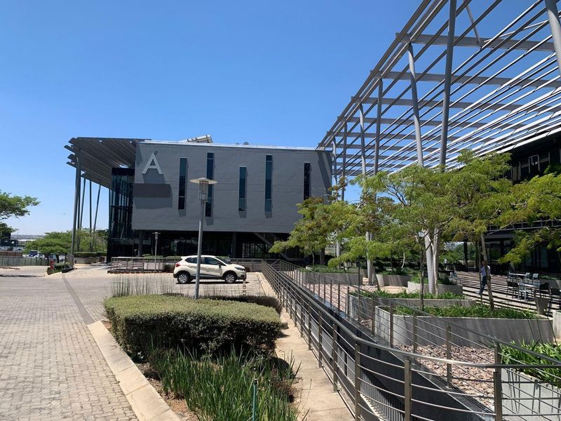 781m2 Woodmead North Offices To Let - Photo 3