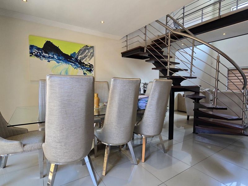 3 Bedroom Townhouse for Rent in New Redruth Alberton - Photo 9