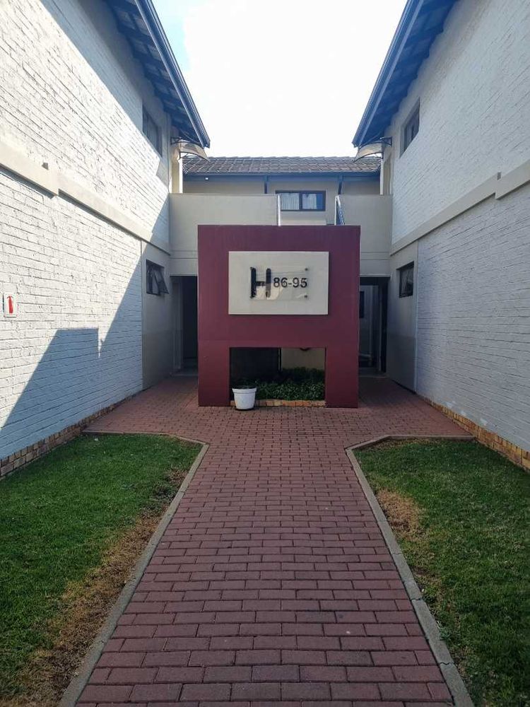 Unit entrance 