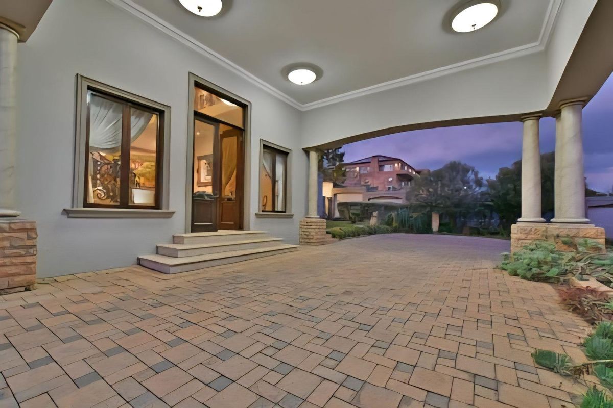 5 Bedroom House for Sale in Meyersdal Eco Estate - Photo 2