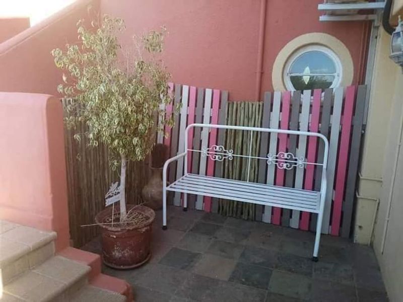 GUESTHOUSE LA ROCHELLE FOR SALE -  Don't miss this exceptional opportunity! - Photo 5