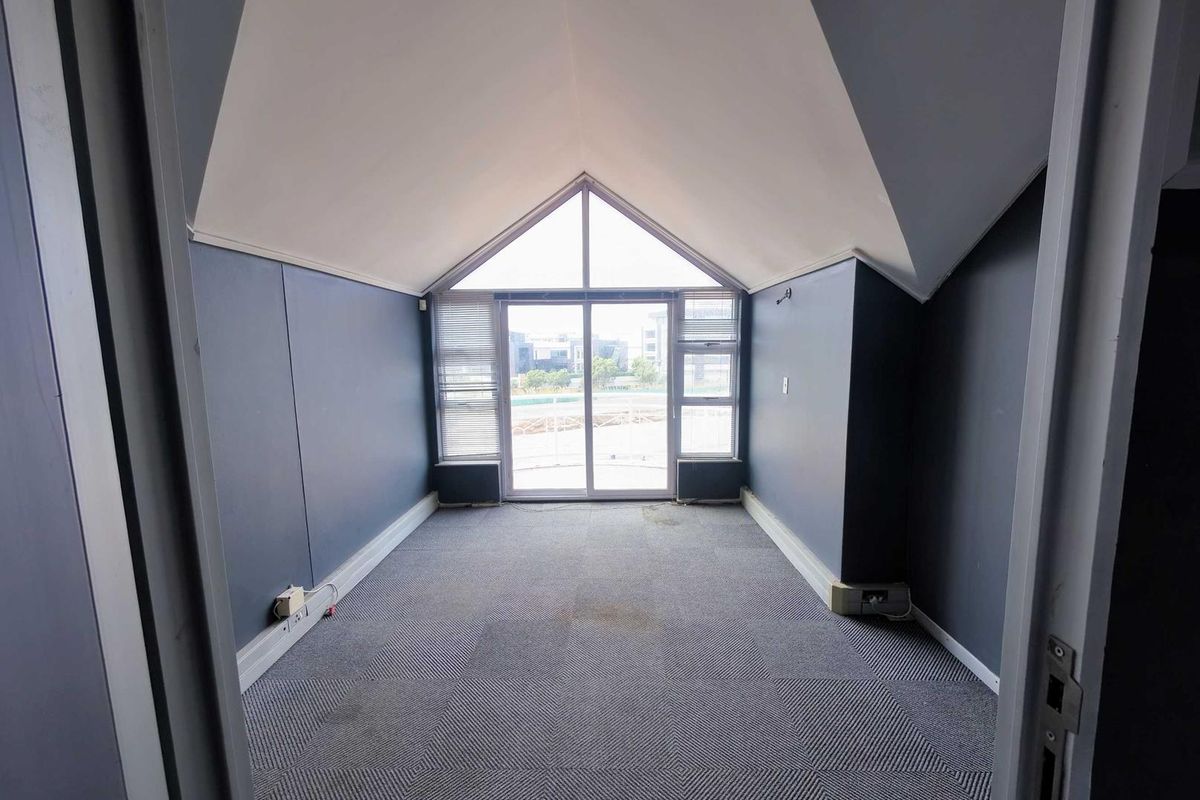 Century Square Loft Office: Secure, Scenic, and Spacious! - Photo 4