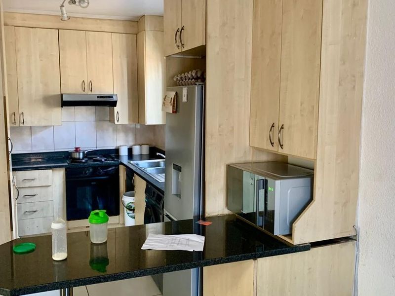 **Charming 3-Bedroom Home in Ormonde Complex**with outside room and toilet - Photo 3