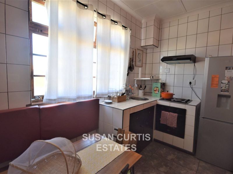 Property with Business Potential - Photo 3