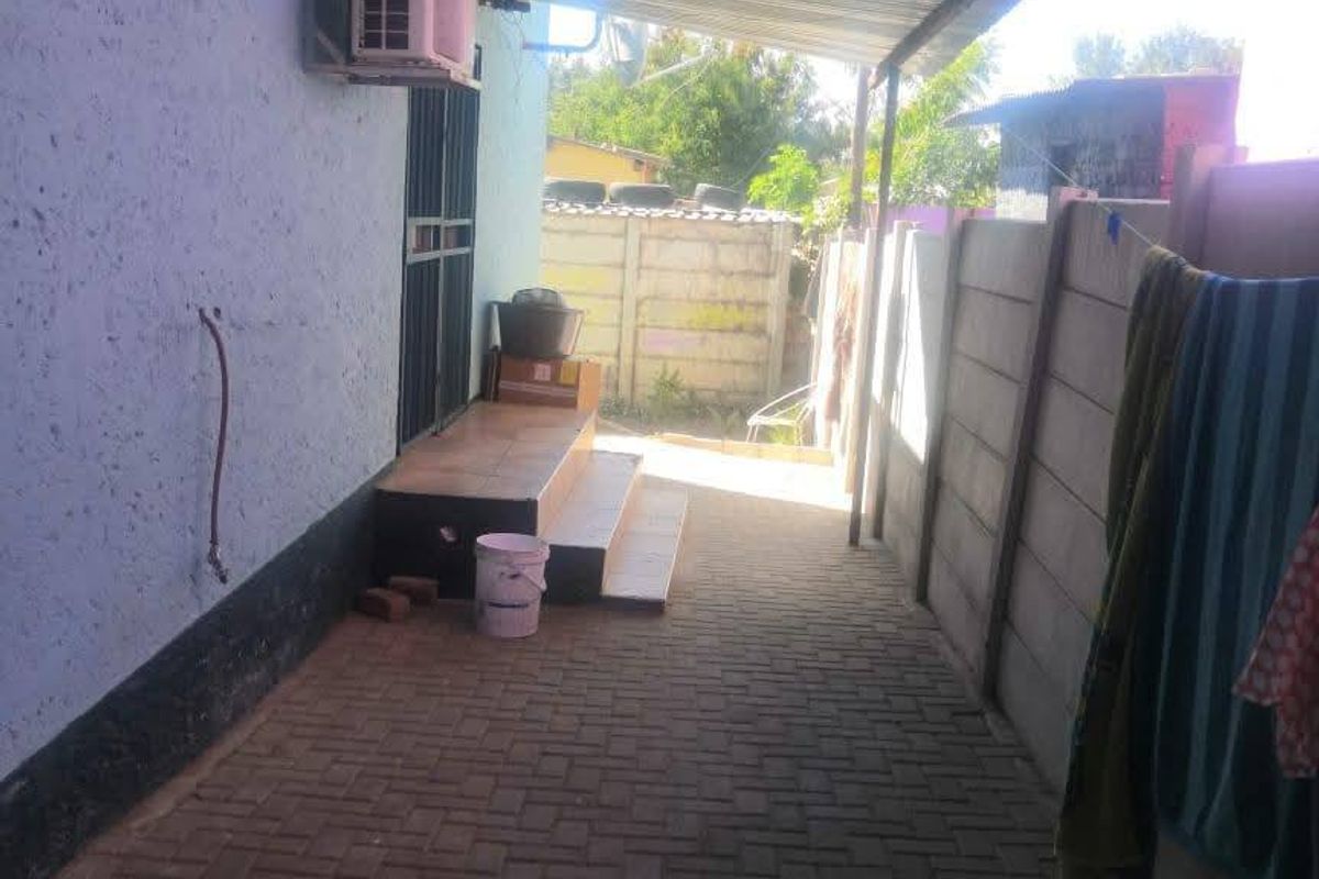 FOR SALE - DONKERHOEK KATATURA - Photo 3