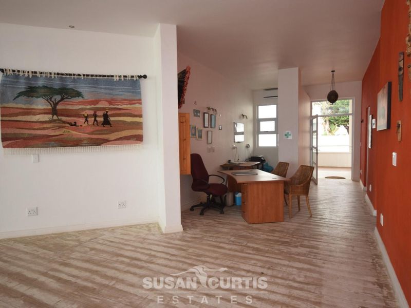 10 BEDROOM GUEST HOUSE FOR SALE IN VOGELSTRAND - Photo 7