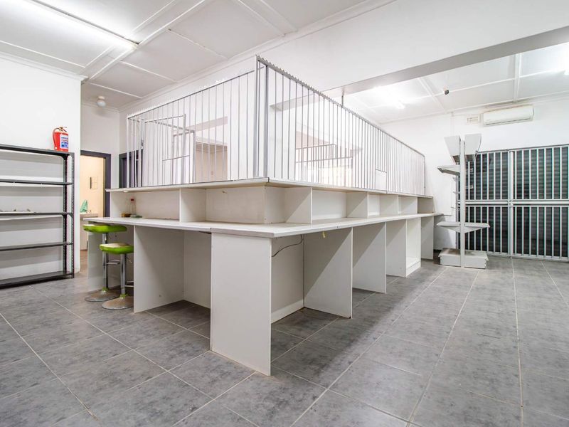 Ideal Owner-Occupier Opportunity on Busy McIntyre Road - Photo 2