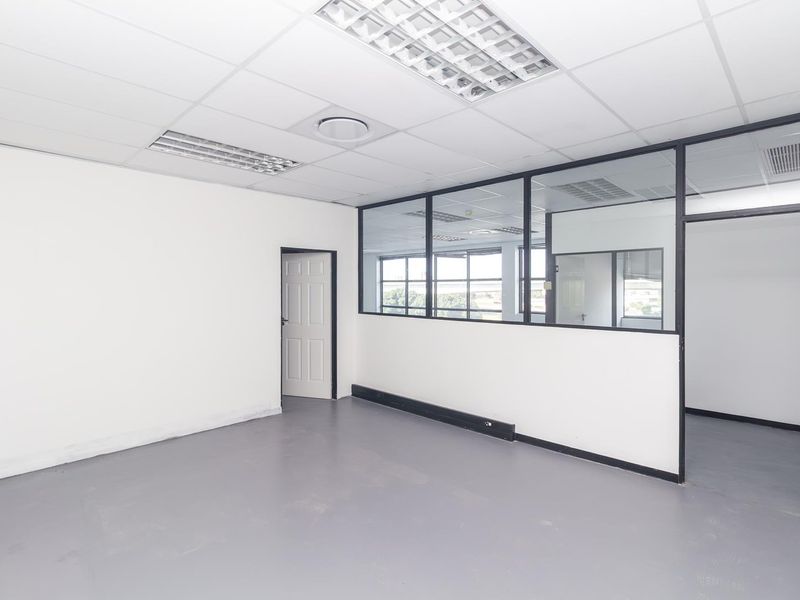 Prime office for sale Paarden Eiland - Photo 2