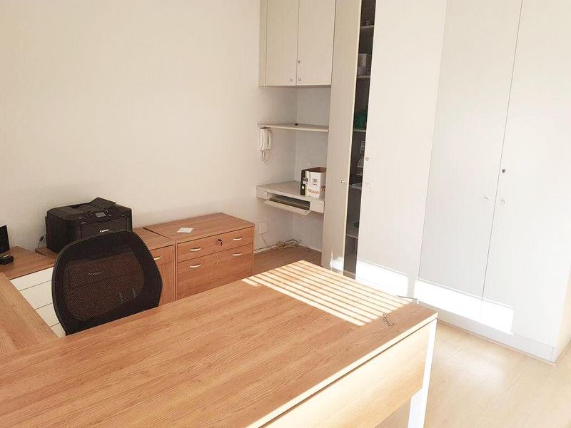 Neat Ground Floor Office at Westlake Square - Photo 4