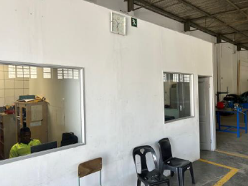 Exceptional Double-Volume Warehouse for Sale - Photo 3