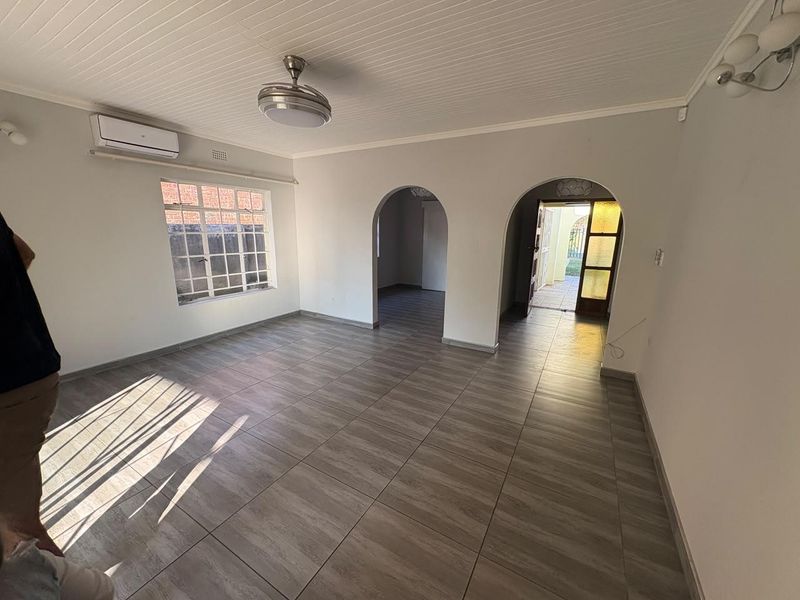 4 bedroom house for sale in vryheid - Photo 2