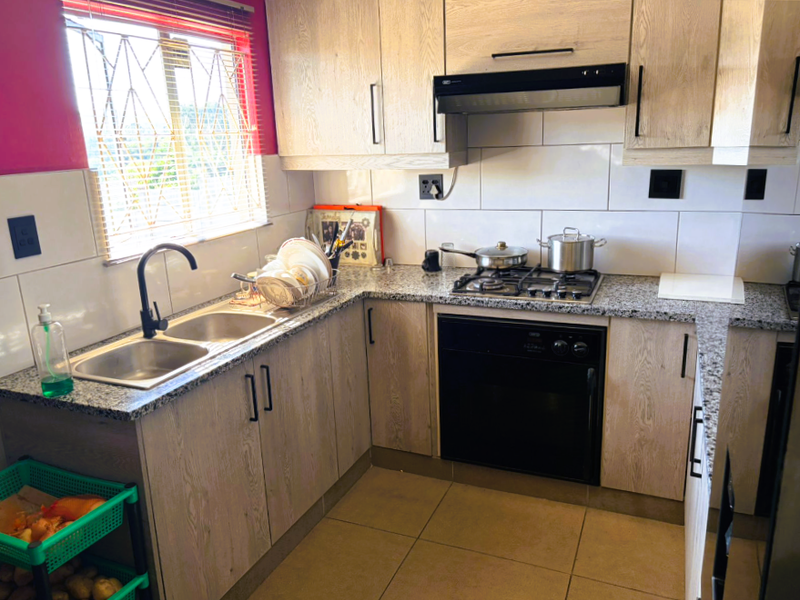 Townhouse for Sale Avoca - Photo 5