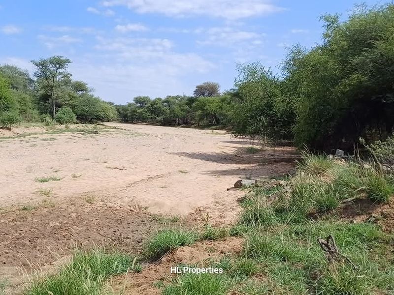 This is ideal to escape the hustle and bustle and to create your own lifestyle as it fits you. - Photo 9