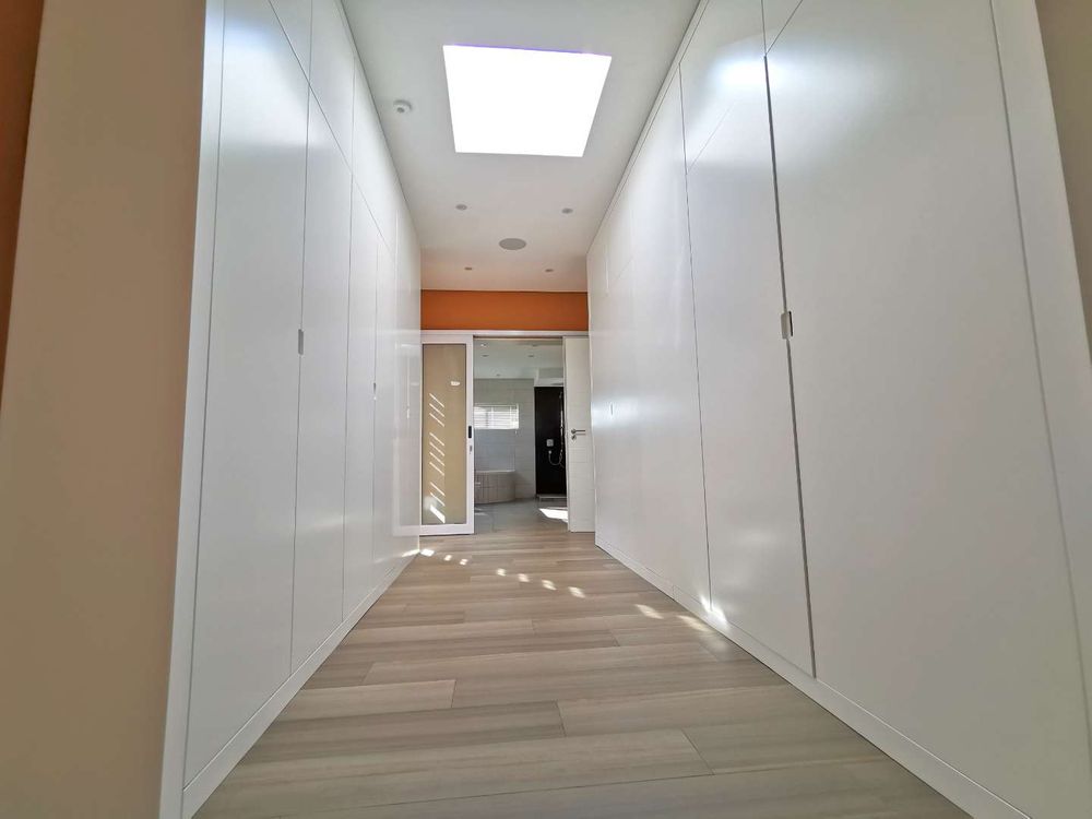 MASTER BEDROOM WALK -IN BIC