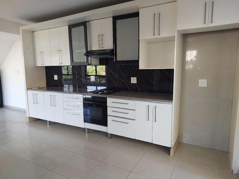 Modern Home For Rental in Palm Lakes Estate - Photo 2