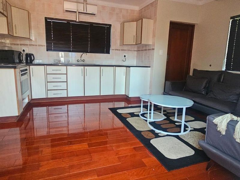 Premium Executive Accommodation | Six En-Suite Bedrooms | Corporate Rental - Photo 5