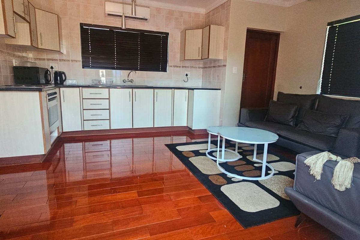 Premium Executive Accommodation | Six En-Suite Bedrooms | Corporate Rental - Photo 5