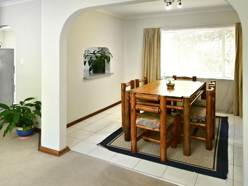 Charming Family Home in Excellent Estate - Photo 9