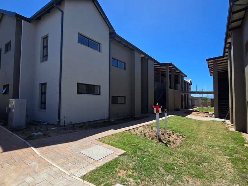 33m2 Ground floor studio apartment to rent - 24/7 to provide basic healthcare services - Photo 3