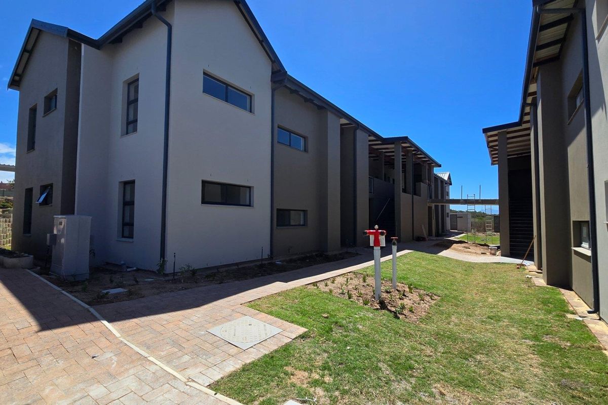 33m2 Ground floor studio apartment to rent - 24/7 to provide basic healthcare services - Photo 3