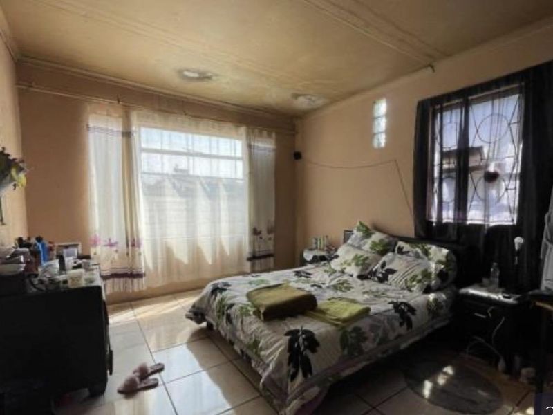 Property Description – Geranium Court, Westbury - Photo 6