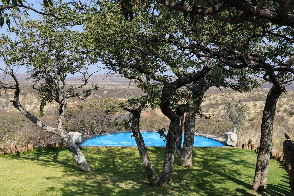 Luxury 6000ha Game Lodge & Stylish Campsite – Prime Tourism  Investment! - Photo 2