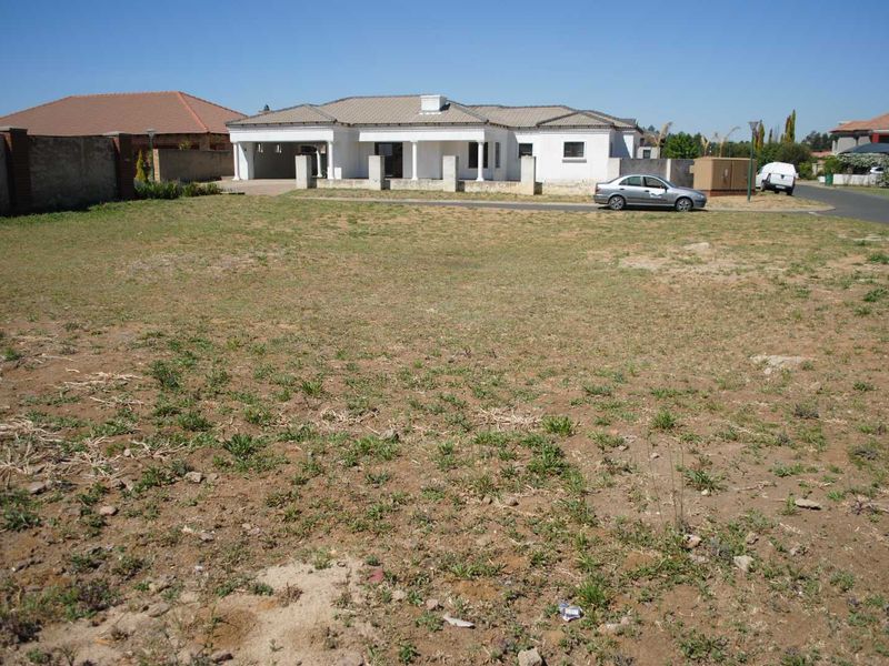 Lovely stand in a secure Estate (negotiable) - Photo 3
