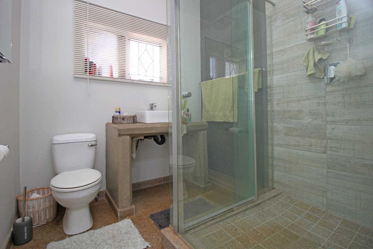 A Family Haven with Space, Comfort & Income Potential! - Photo 2