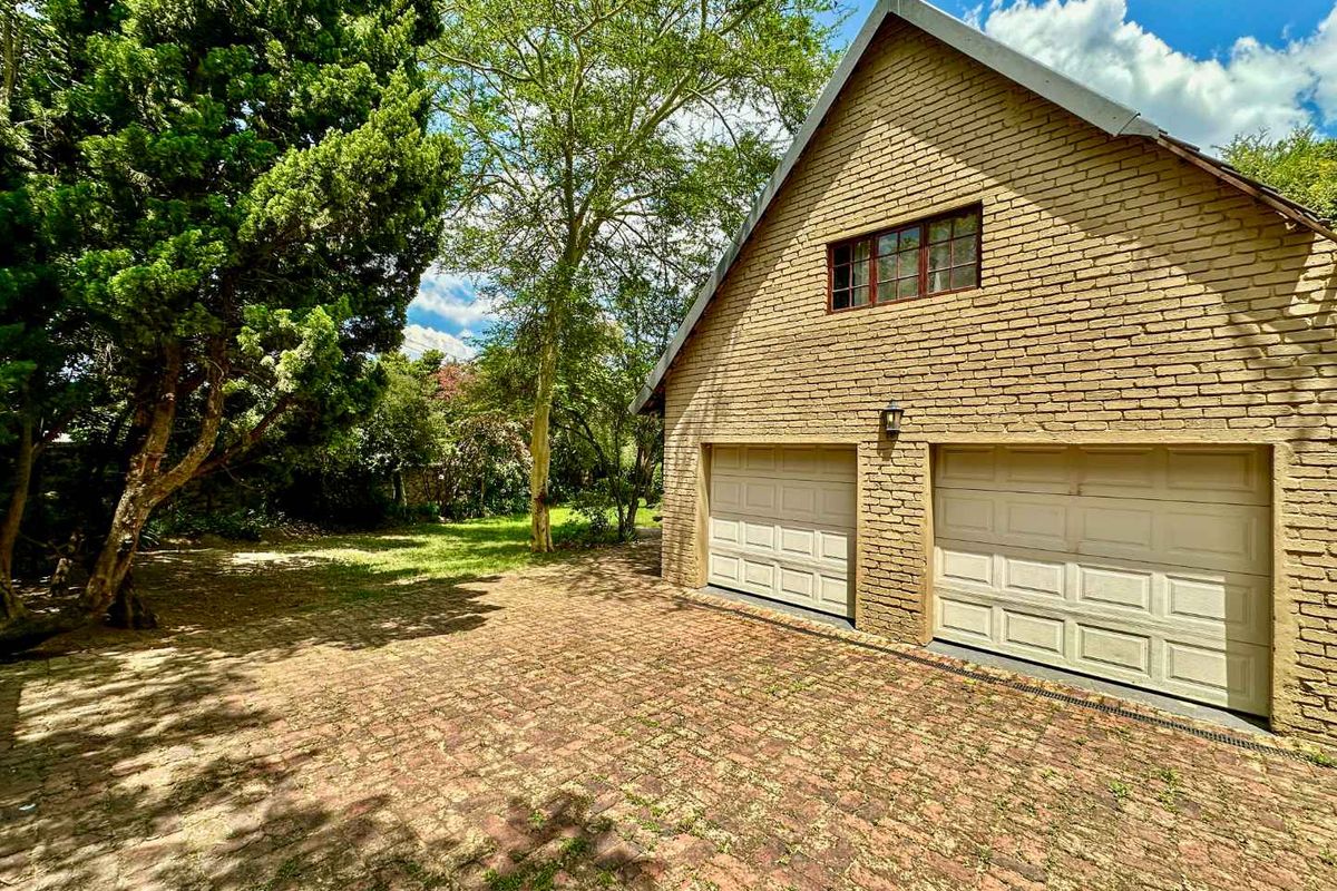 Exquisite 4-Bedroom Home in Olivedale – Your Perfect Sanctuary Awaits - Photo 2