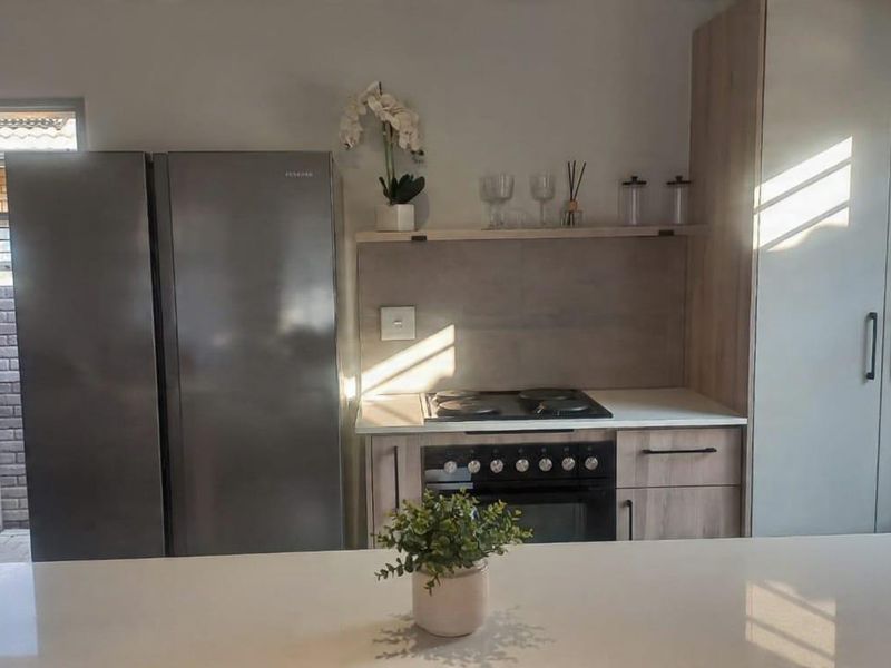 3 Bedrooms Bedrooms and 2 Bathrooms brand new houses in Colorado Estate in Centurion - Photo 6