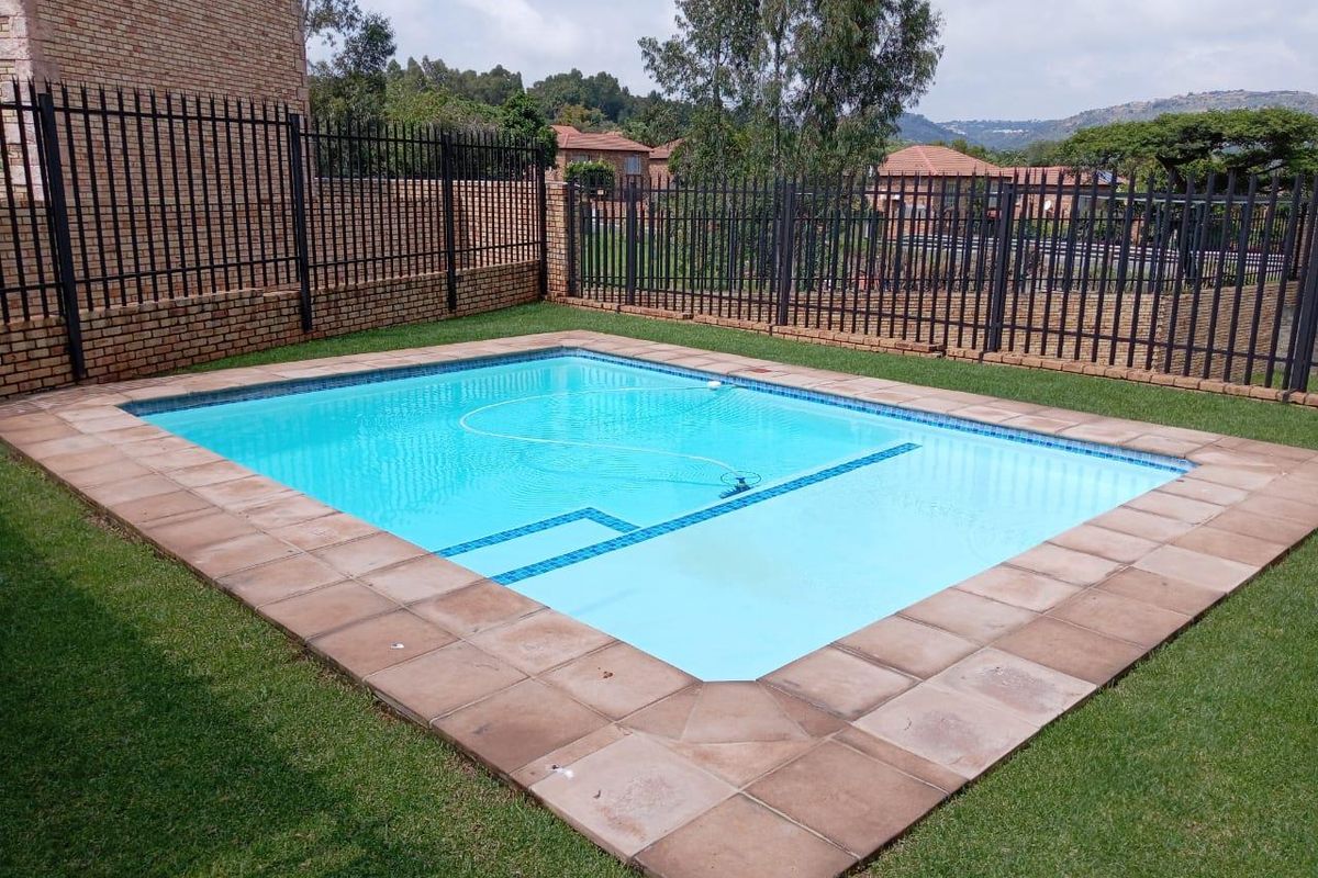 Embrace Modern Living Near Curro Wilgeheuwel! - Photo 3