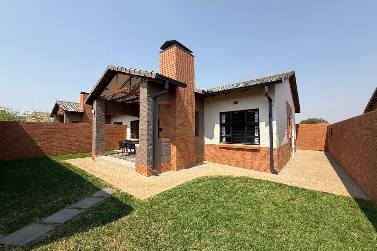 Exciting New Release | 3-Bedroom, 2-Bathroom Simplex in Rietvalleirand - Photo 4