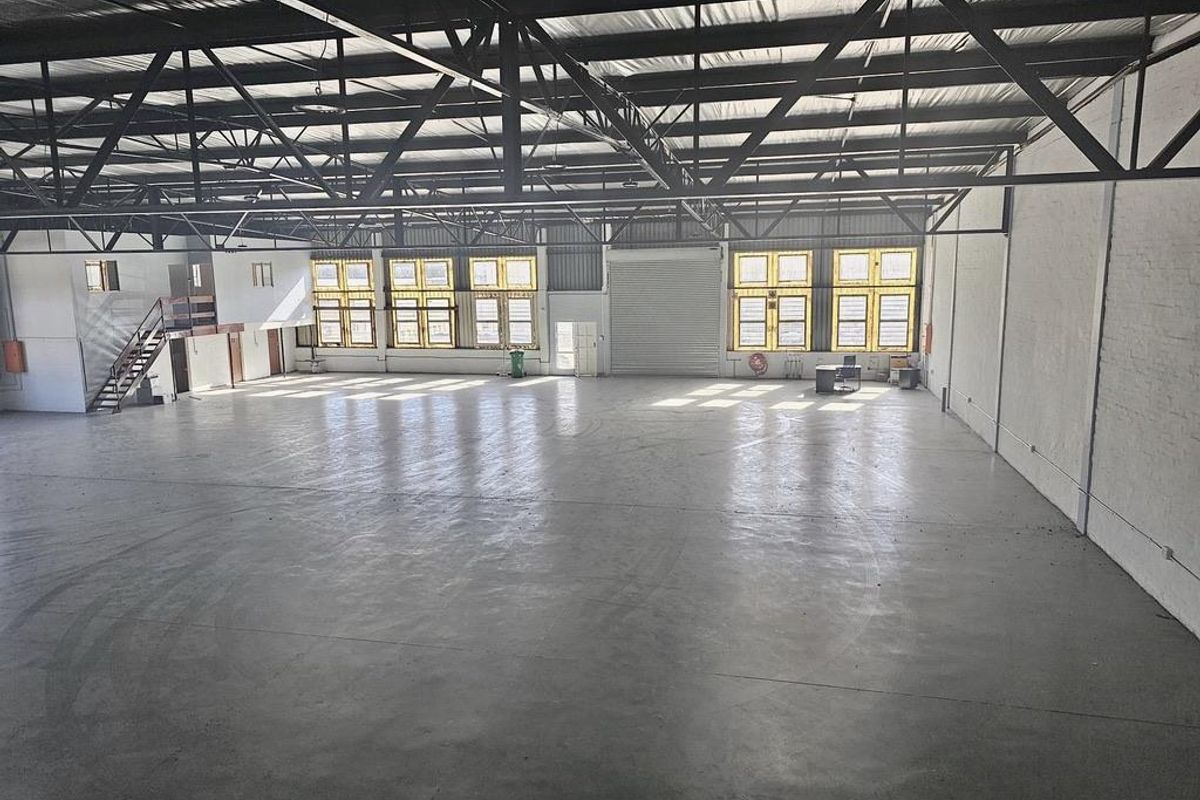 Hendra - Industrial Unit To Let in Briardene | Secure and Well-Managed Park - Photo 5