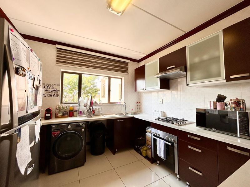 3 bedrooms Apartment in Summerset - Photo 4