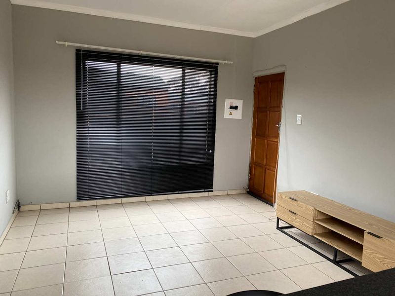 Unbeatable Location!! - Photo 2