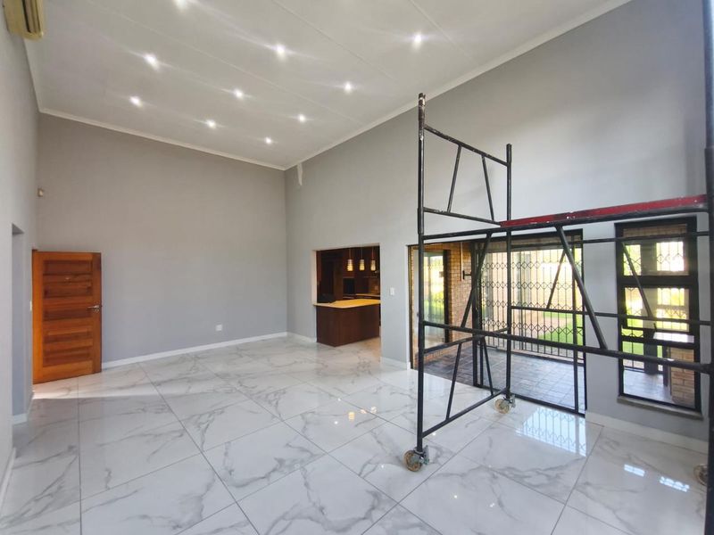 3 Bedroom, 2 Bathroom Cluster for Rent in Newmarket Park - Photo 10