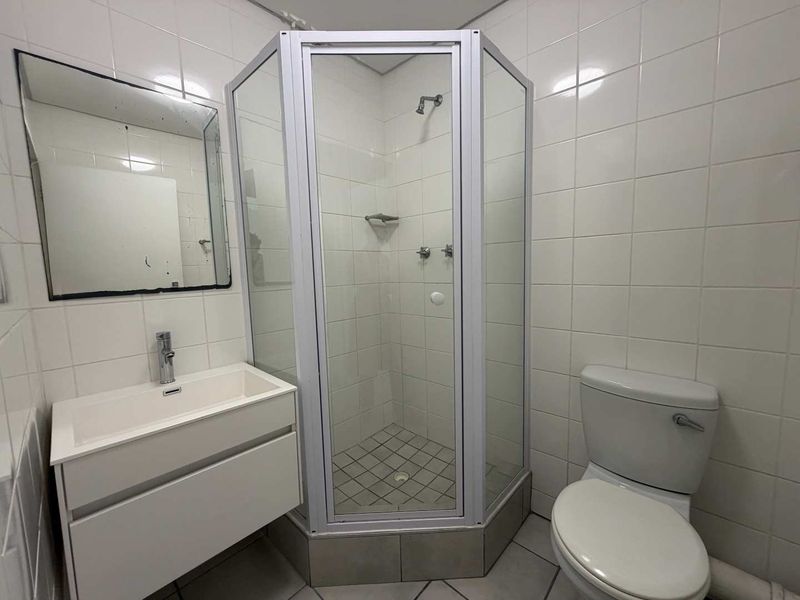 Furnished Two-Bedroom Apartment to Rent Close to Stellenbosch University - Photo 9