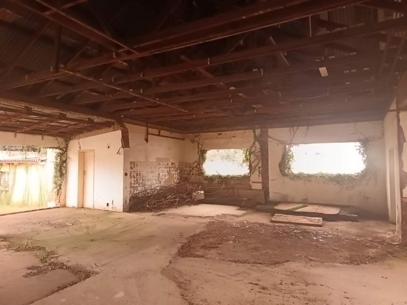 Vacant land with building ruins, bachelors flatlet and garage For sale! - Photo 7