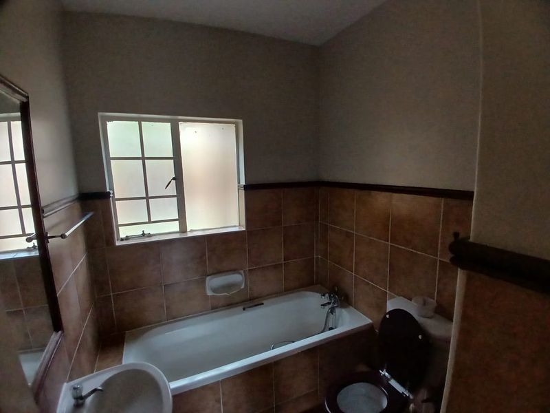 2 Bedroom to rent in Blue Berry - Photo 10