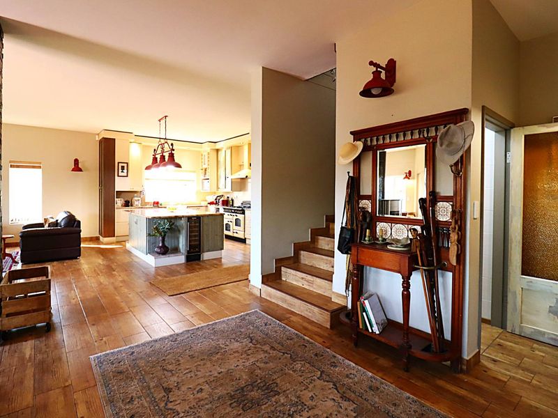 4 Bedroom Sea View House for Sale in Swakopmund | Close to Beach, Schools & Shopping Mall - Photo 9