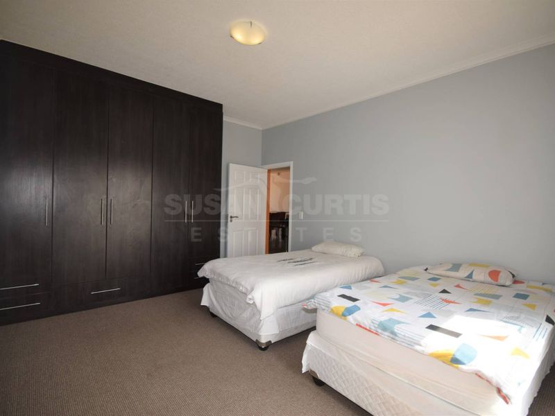 2 Bedroom Furnished Apartment - Photo 6