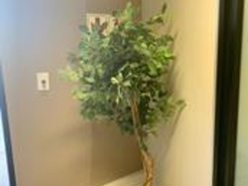 A-Grade Warehouse - For Sale -  AS INVESTMENT - Photo 5