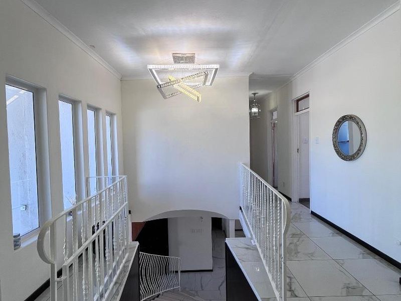 EROS| FamilyHouse| View|Large Erf - Photo 10