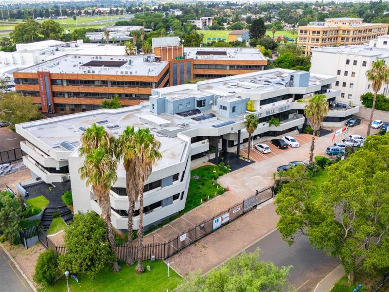 Commercial Office Investment Opportunity with Residential Conversion Upside - Photo 2