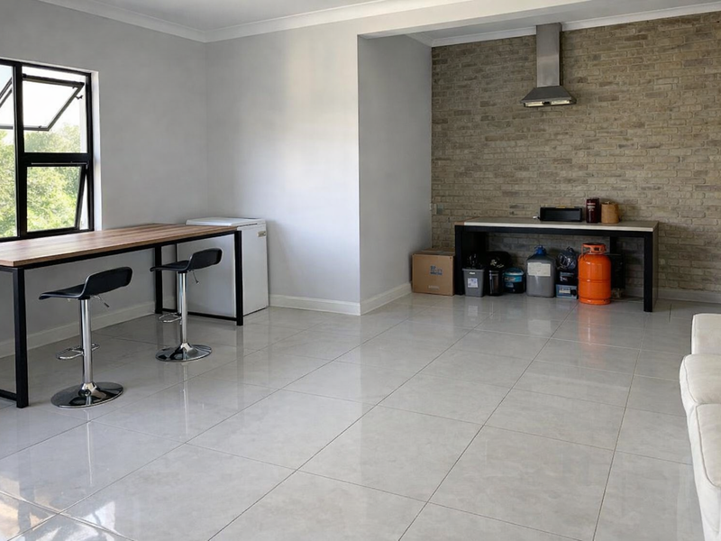 UPMARKET PROPERTY FOR SALE | EROS PARK, WINDHOEK FOR SALE - Photo 5