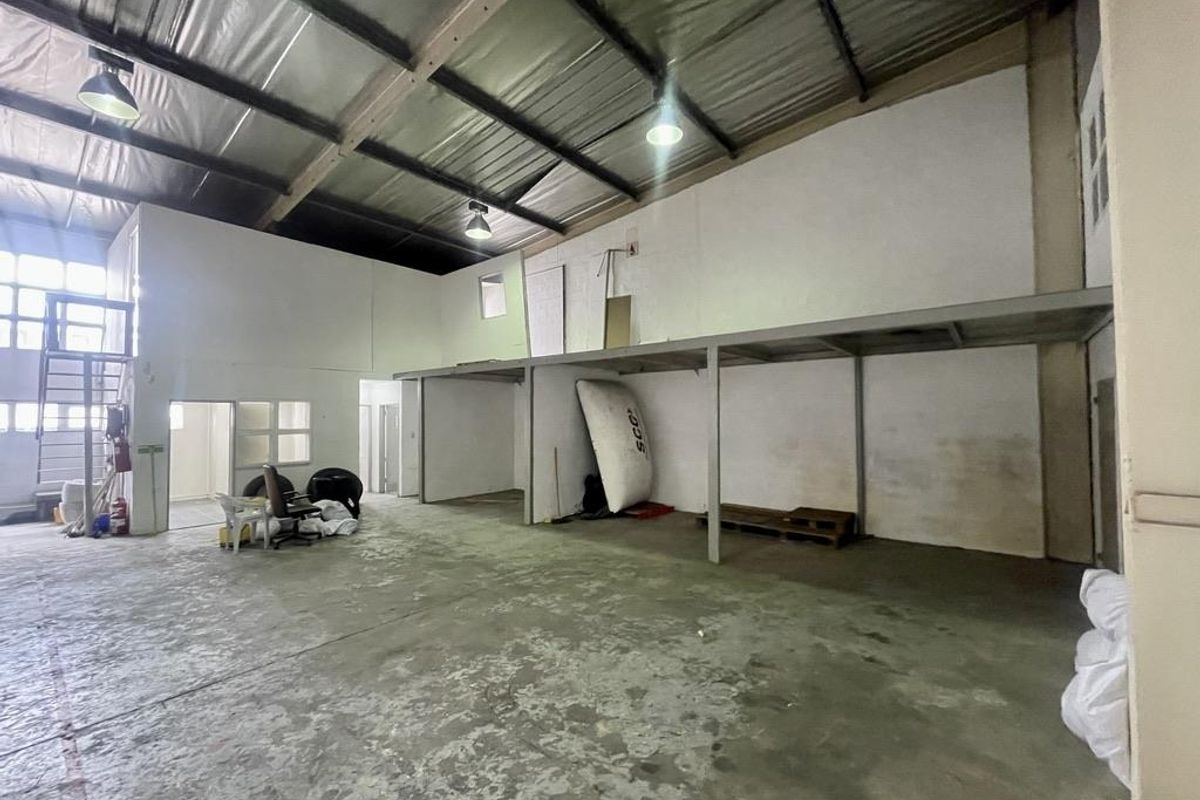 Hendra - 235m2 Warehouse To Let | Springfield Industrial Park - Photo 5